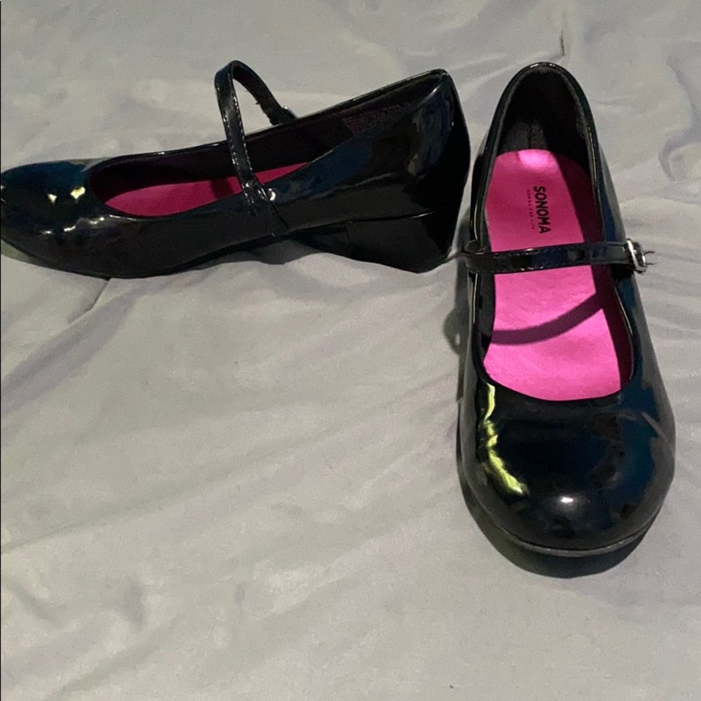 Heeled Sonoma’s.